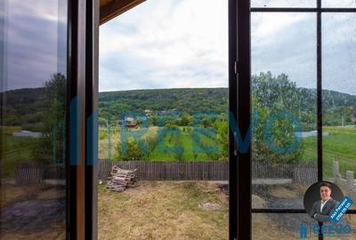 Vila spa?ioasa cu vedere la padure, la doar 15 minute... - 21