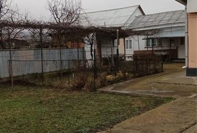 Casă cu 3 camere în Grămești - 1