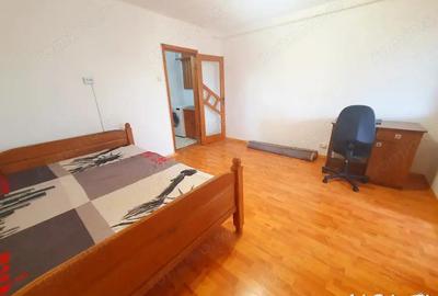 Garsoniera, situata in Targu Jiu, Str. Zambilelor