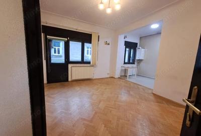De vanzare: apartament cu 2 camere, pe Calea Doroban?ilor - 3