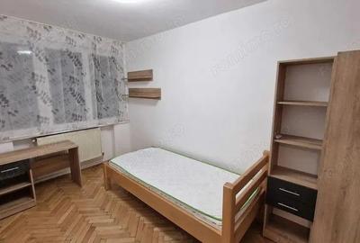Apartament cu 3 camere semidecomandat în Cornișa - 5