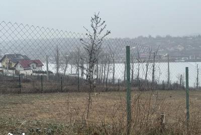 Teren de 950 mp, în Central - 2