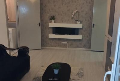 Apartament cu 2 camere semidecomandat în Noua