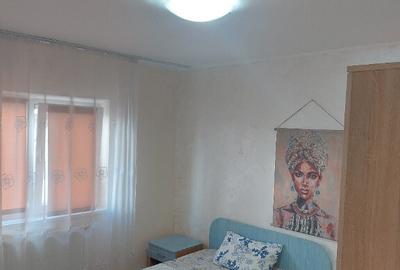 Apartament cu 3 camere decomandat în Mioriței - 2