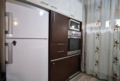 Apartament cu 2 camere semidecomandat în Berceni - 1