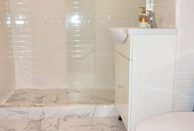 Apartament cu 3 camere în Central - 1