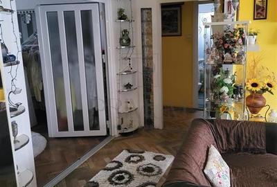 Apartament cu 4 camere decomandat, mobilat în Simion Bărnuțiu - 3