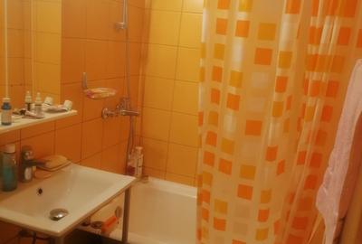 Apartament cu 3 camere decomandat, mobilat în Central - 4