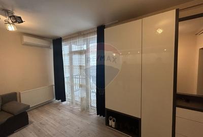 Apartament 3 camere de închiriat bloc nou lift în zona ultra Central - 10