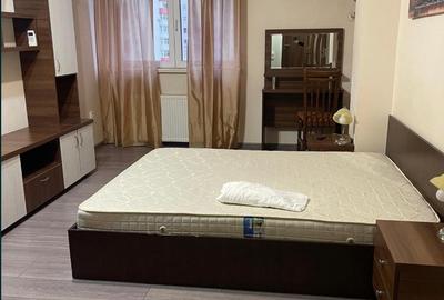 Garsonieră decomandată, mobilată în Brâncoveanu