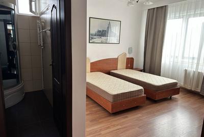 Casă cu 4 camere cu Teren 250 Mp în Dealu Botii - 1