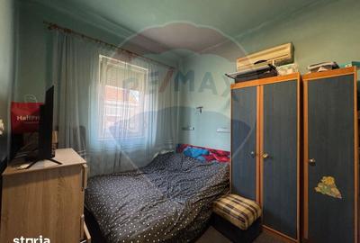 Casă cu 4 camere cu Teren 450 Mp în Șega - 14