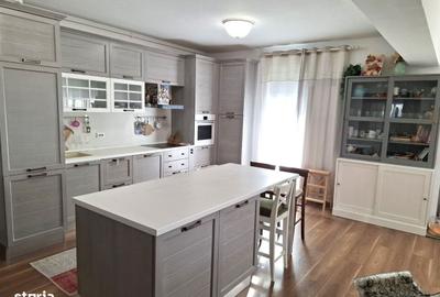 Apartament cu 3 camere decomandat în Orizont - 11