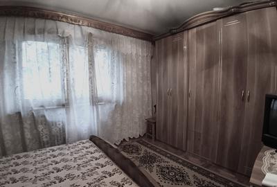 Apartament cu 3 camere decomandat în George Enescu - 3