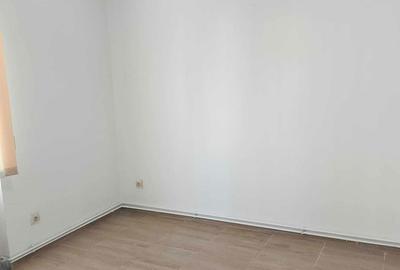 Spațiu comercial, de 50 mp, în Exterior Vest - 3