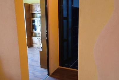 Apartament cu 4 camere decomandat în Micro 20 - 6