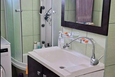 Apartament cu 3 camere semidecomandat în Central - 2
