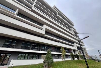 Apartament cu 3 camere decomandat, mobilat în Tractorul