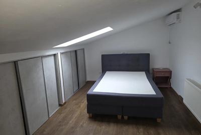 Apartament cu 3 camere în Central - 2