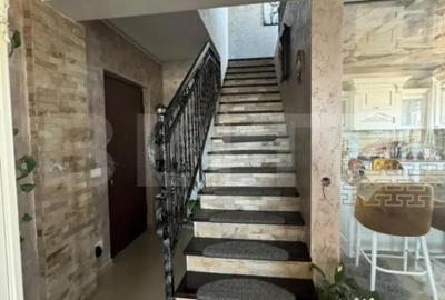 Apartament cu 4 camere decomandat în Central - 8