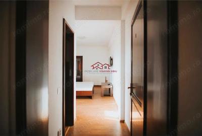 Casă cu Teren 1008 Mp în Cristian