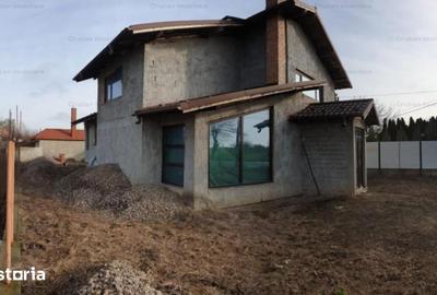 Casă cu 3 camere cu Canalizare în Cazasu - 4