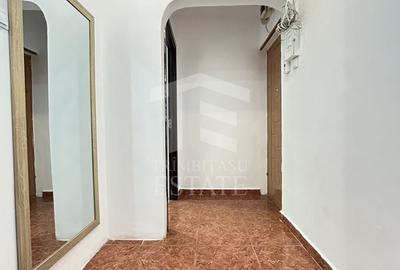 Apartament cu 3 camere semidecomandat în Tomis Nord - 9