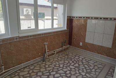 Casă cu 5 camere cu Teren 1438 Mp în Chiscani - 5