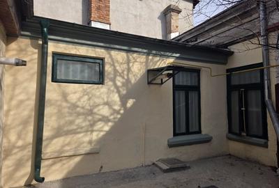 Casă individuală cu 4 camere cu Canalizare în Ultracentral - 5