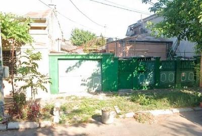 Braila , Teren  390 mp cu casa degradata