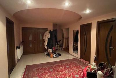 Casă cu 5 camere cu Teren 581 Mp în Brestei - 4
