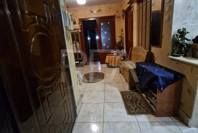 Apartament cu 4 camere - zona Auchan Vitan - 40
