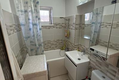 Apartament cu 3 camere semidecomandat în Traian - 3