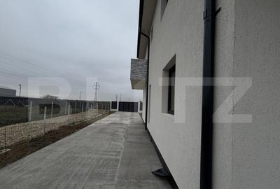 Casa de vanzare P+1 in Razvad - 15