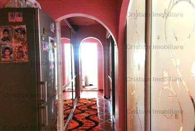 Decomandat Confort 1 SELECT Mobilat 3 cam etaj 3 Viziru 3 - 8