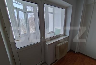Apartament cu 3 camere decomandat în Târgu Cucu - 1