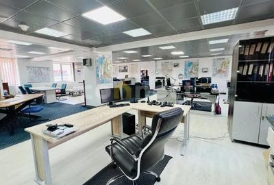 Spațiu comercial, de 240 mp, în Luna - 6