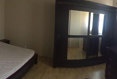 Apartament cu 3 camere decomandat în Independenței - 3
