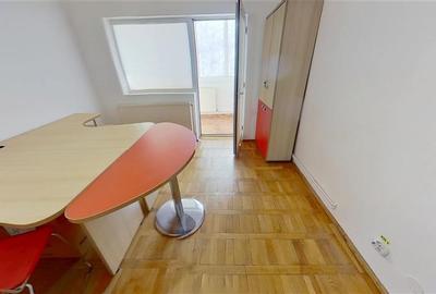 Apartament cu 3 camere decomandat, mobilat în Centrul Civic - 6