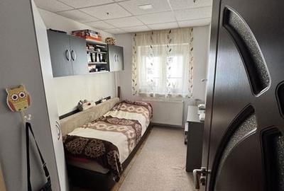 Apartament cu 3 camere decomandat în Vitrometan - 5