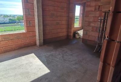 Casă cu 4 camere în Dancu - 4