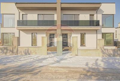 Casă cu 4 camere cu Teren 258 Mp în Central - 15