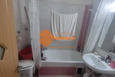 Apartament cu 3 camere decomandat în Crângași - 12