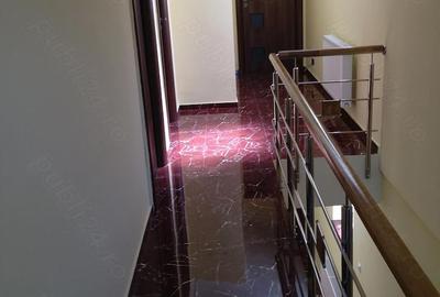 Casă cu Teren 60 Mp în Central - 3