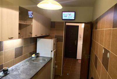 Garsonieră decomandată în Exterior Vest - 7