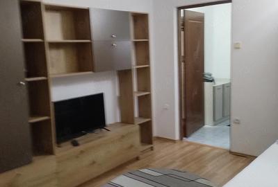 Garsonieră semidecomandată în Uverturii - 1