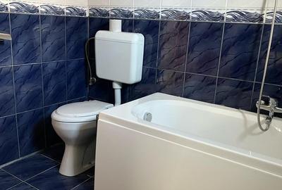 Casă cu Teren 300 Mp în Central - 16