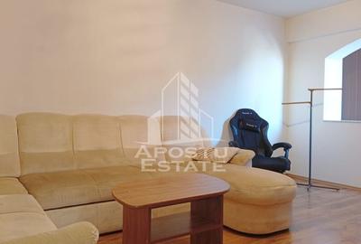 Apartament cu 3 camere decomandat, mobilat în UTA - 1