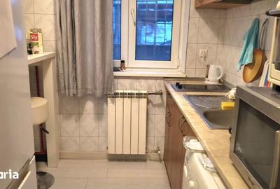 Apartament cu 2 camere, mobilat în Romană - 4