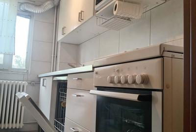 Apartament cu 3 camere semidecomandat, mobilat în Titan - 12